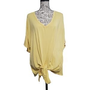 Zenana Short Sleeve Blouse Top Pale Butter Yellow Tie Front Stretch Loose Medium